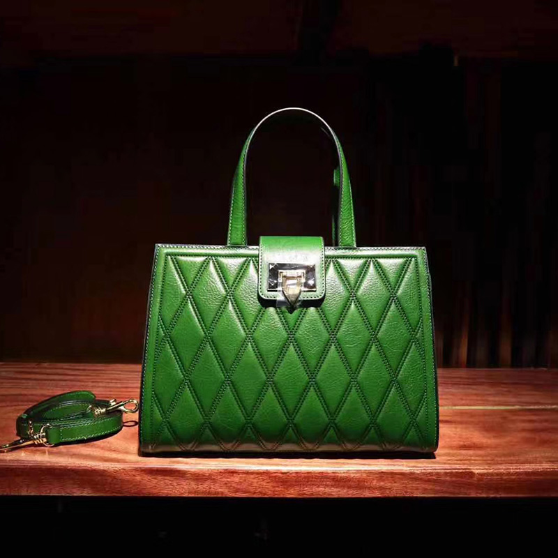 green quilted shoulder bag