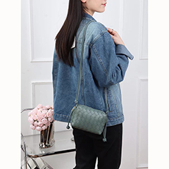 Woven Sheepskin Leather Crossbody Bag Womens Bag LH3656S
